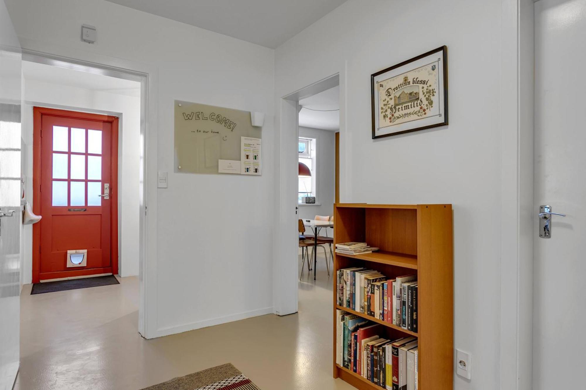 Apartment Spacious And - 3 Bedrooms Reykjavík